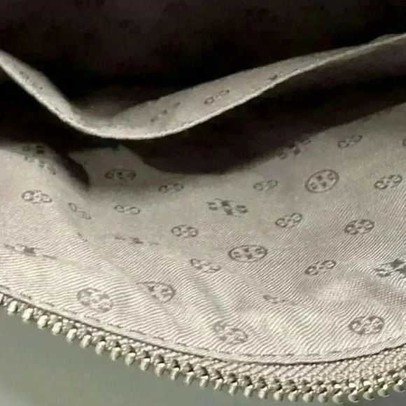 NWOT! Authentic Tory Burch block T grommet mini crossbody Bag/clutch Purse - Picture 8 of 8